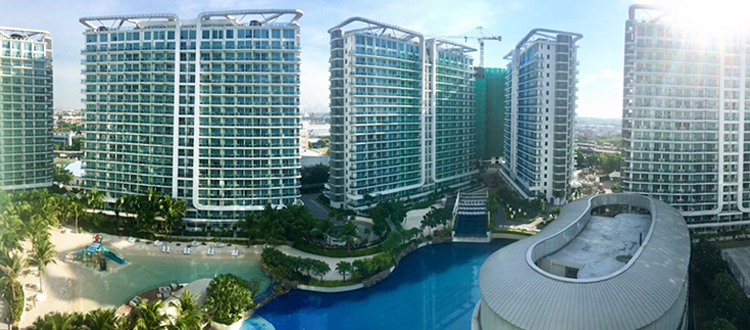 Panoramic view of Azure Urban Resort | www.momonduty.com