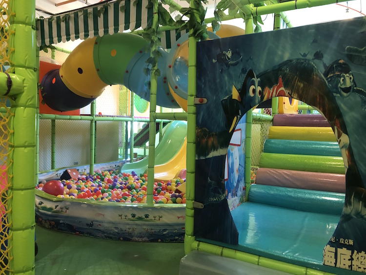 The Playroom of Acea Subic Bay is heaven for kids | www.momonduty.com