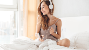 6 Things to Consider When Buying Earphones or Headphones | Mom On Duty